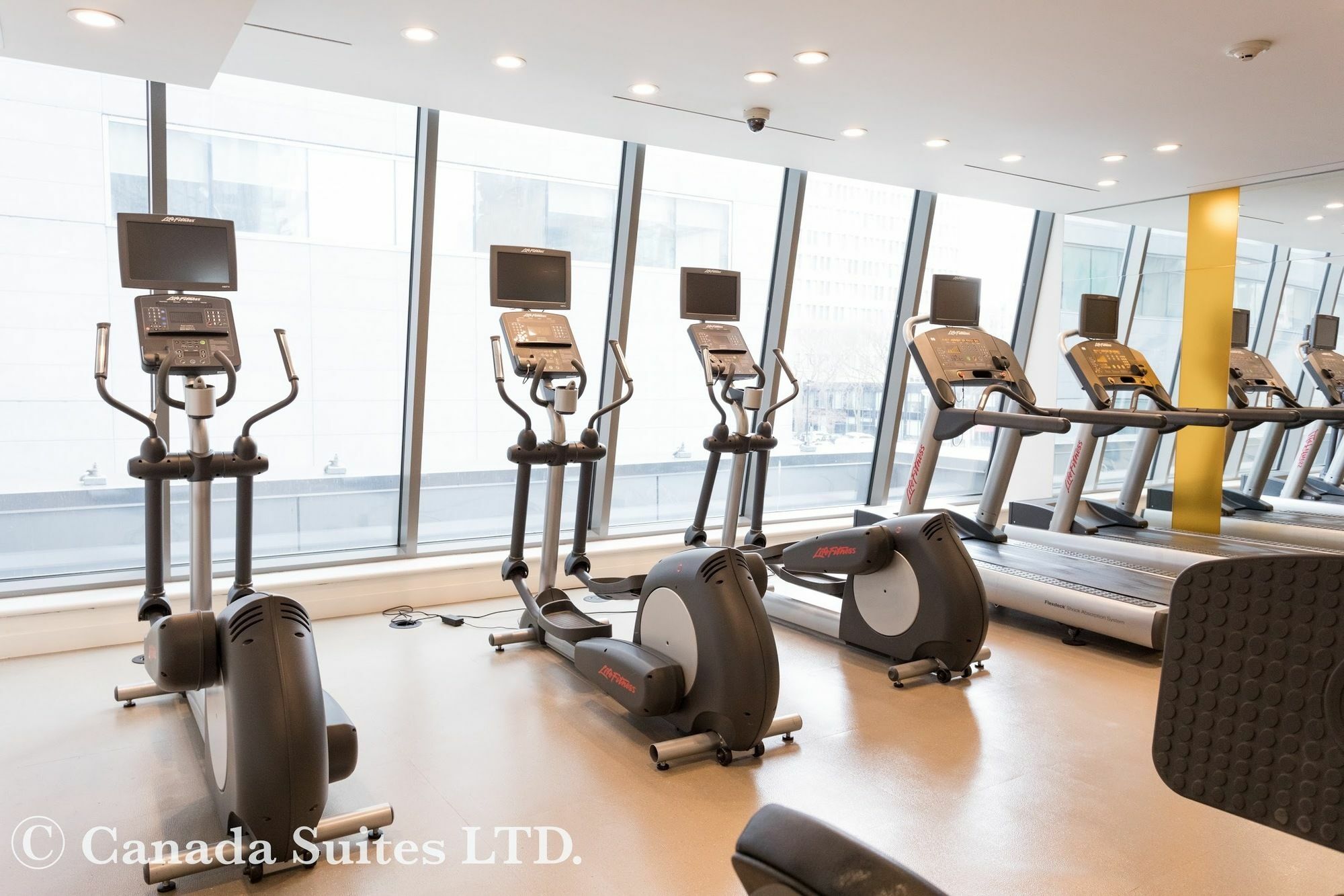 Canada Suites - 832 Bay St. Торонто Экстерьер фото